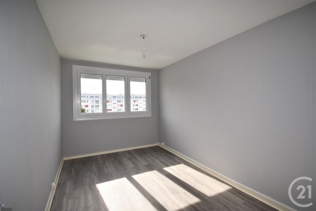 Appartement F3 à louer - 4 pièces - 76 m2 - Laval - 53 - PAYS-DE-LOIRE