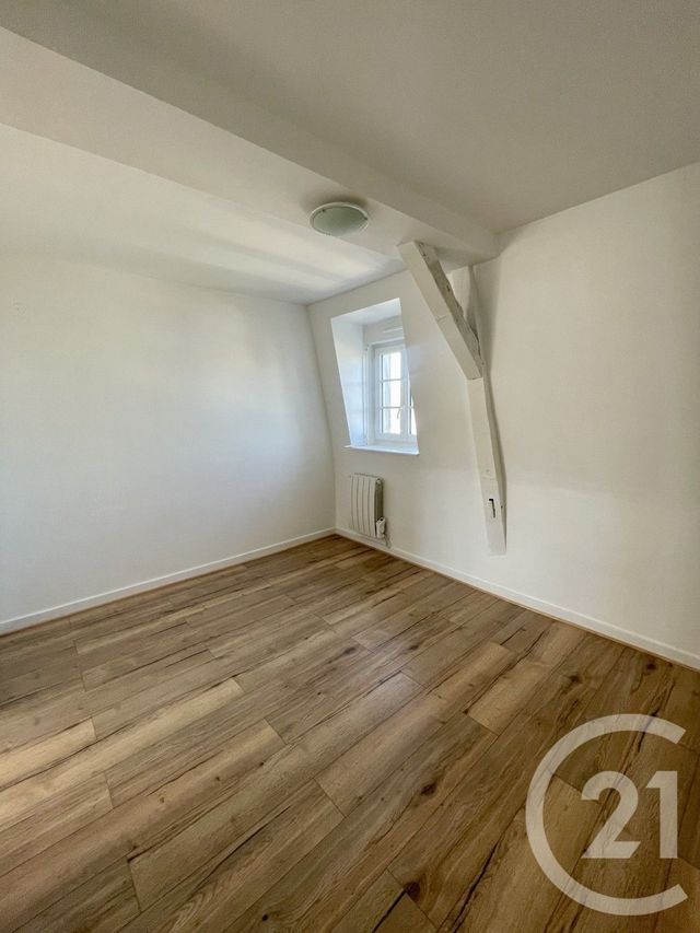 Appartement F2 &agrave; louer - 2 pi&egrave;ces - 37,70 m2 - St Berthevin - 53 - PAYS-DE-LOIRE