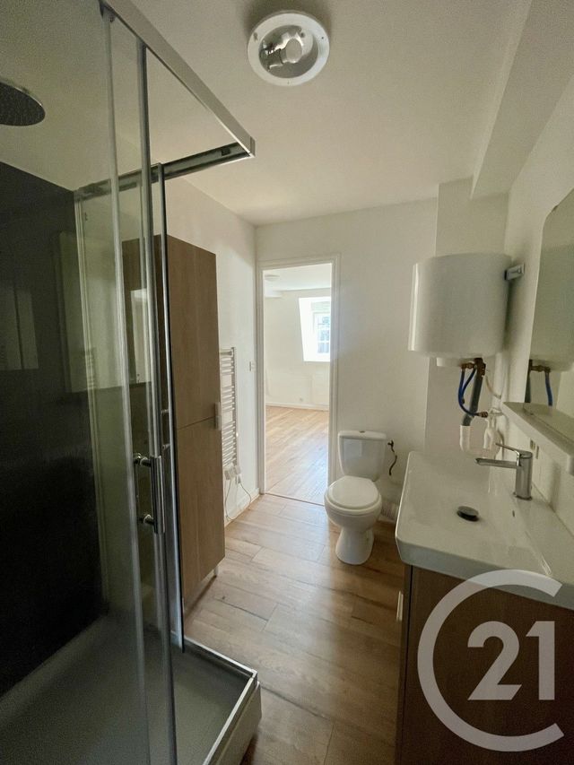 Appartement F2 &agrave; louer - 2 pi&egrave;ces - 37,70 m2 - St Berthevin - 53 - PAYS-DE-LOIRE