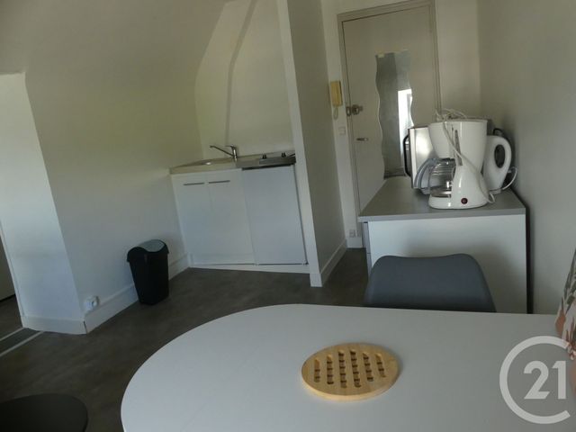 Appartement F2 à louer - 2 pièces - 25,31 m2 - Laval - 53 - PAYS-DE-LOIRE