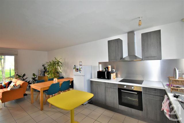 Maison &agrave; louer - 3 pi&egrave;ces - 66,49 m2 - Laval - 53 - PAYS-DE-LOIRE