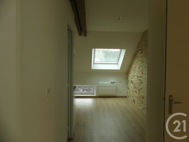 Appartement F2 à louer - 2 pièces - 29,43 m2 - St Berthevin - 53 - PAYS-DE-LOIRE