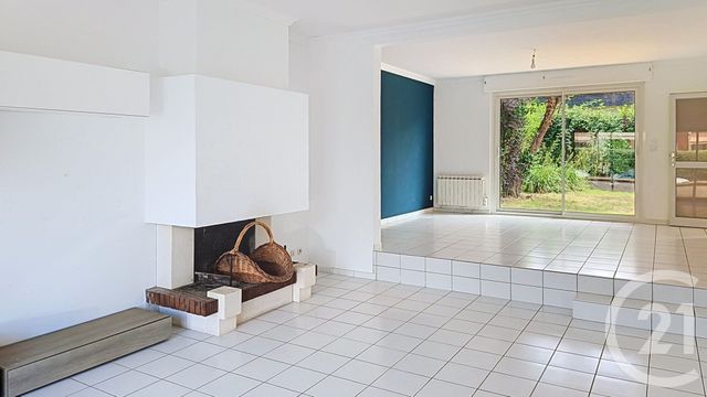 maison - CHANGE - 53