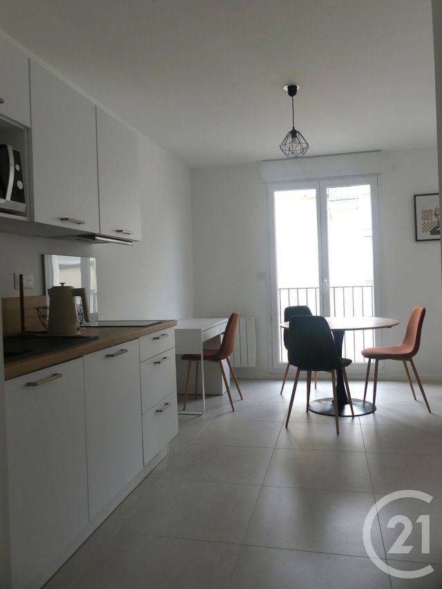 Appartement T1 &agrave; louer - 2 pi&egrave;ces - 34,72 m2 - Laval - 53 - PAYS-DE-LOIRE