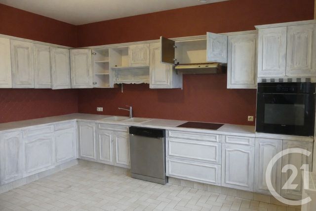 Maison &agrave; louer - 4 pi&egrave;ces - 110 m2 - St Berthevin - 53 - PAYS-DE-LOIRE