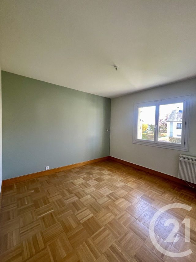 Maison &agrave; louer - 4 pi&egrave;ces - 110 m2 - St Berthevin - 53 - PAYS-DE-LOIRE