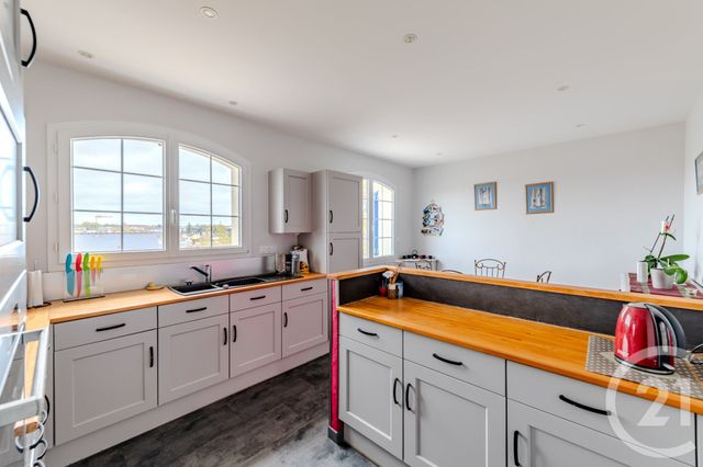 Maison &agrave; vendre - 12 pi&egrave;ces - 238 m2 - St Berthevin - 53 - PAYS-DE-LOIRE