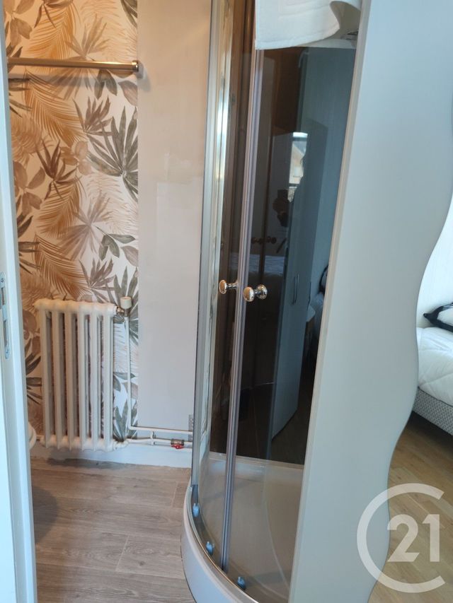 Appartement Chambre &agrave; louer - 5 pi&egrave;ces - 90 m2 - Laval - 53 - PAYS-DE-LOIRE