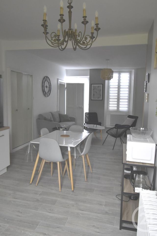 Appartement Chambre &agrave; louer - 5 pi&egrave;ces - 90 m2 - Laval - 53 - PAYS-DE-LOIRE