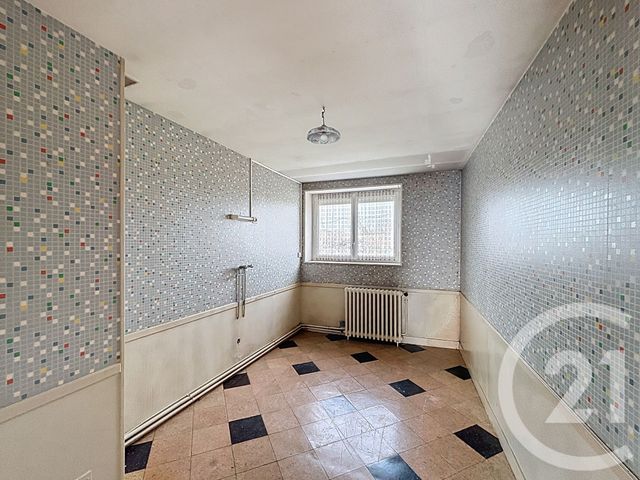 Maison &agrave; vendre - 7 pi&egrave;ces - 140 m2 - Neuilly Le Vendin - 53 - PAYS-DE-LOIRE