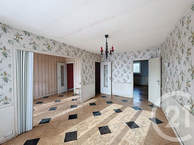 Maison &agrave; vendre - 7 pi&egrave;ces - 140 m2 - Neuilly Le Vendin - 53 - PAYS-DE-LOIRE