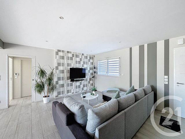 Maison &agrave; vendre - 4 pi&egrave;ces - 111,40 m2 - Bonchamp Les Laval - 53 - PAYS-DE-LOIRE