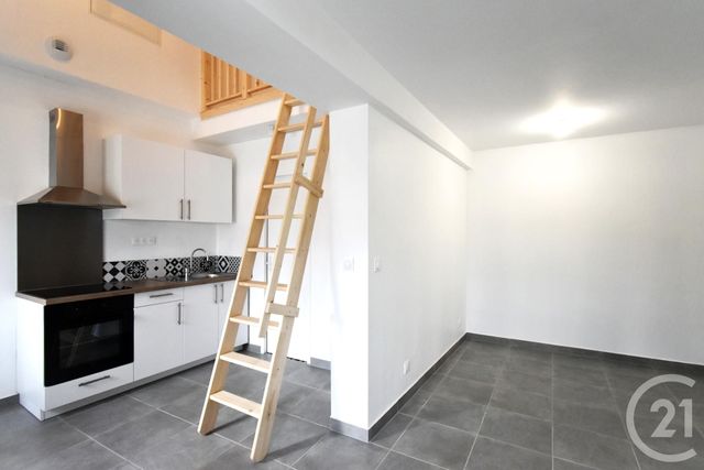 Appartement &agrave; louer - 2 pi&egrave;ces - 32,02 m2 - Astille - 53 - PAYS-DE-LOIRE