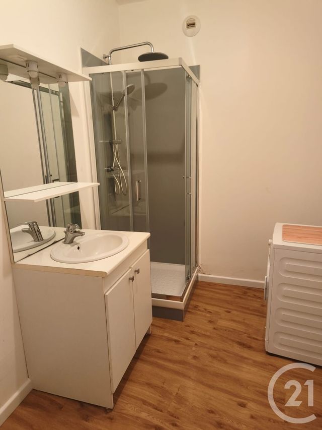 Appartement F2 &agrave; louer - 2 pi&egrave;ces - 47,66 m2 - Laval - 53 - PAYS-DE-LOIRE