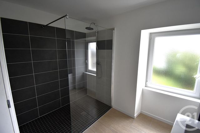 Maison &agrave; louer - 3 pi&egrave;ces - 86 m2 - Astille - 53 - PAYS-DE-LOIRE