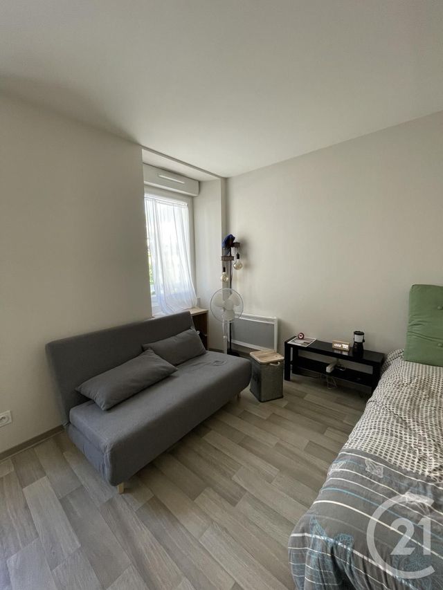 Appartement Studio &agrave; louer - 1 pi&egrave;ce - 22,91 m2 - Laval - 53 - PAYS-DE-LOIRE