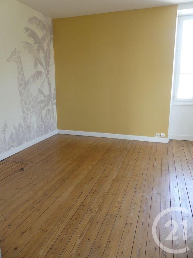 Maison &agrave; louer - 6 pi&egrave;ces - 155 m2 - Laval - 53 - PAYS-DE-LOIRE