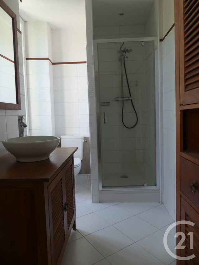 Maison &agrave; louer - 6 pi&egrave;ces - 155 m2 - Laval - 53 - PAYS-DE-LOIRE