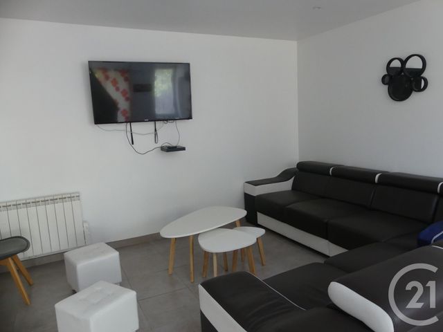 Maison &agrave; louer - 5 pi&egrave;ces - 115,61 m2 - Montjean - 53 - PAYS-DE-LOIRE