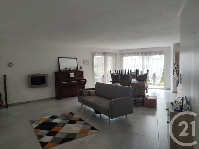 Maison &agrave; louer - 4 pi&egrave;ces - 112,68 m2 - L Huisserie - 53 - PAYS-DE-LOIRE
