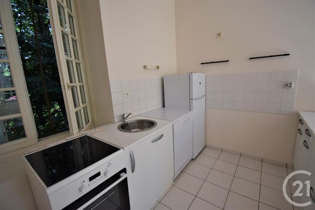 Maison &agrave; louer - 2 pi&egrave;ces - 49 m2 - St Berthevin - 53 - PAYS-DE-LOIRE