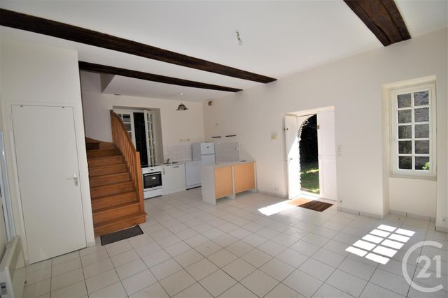 Maison &agrave; louer - 2 pi&egrave;ces - 49 m2 - St Berthevin - 53 - PAYS-DE-LOIRE