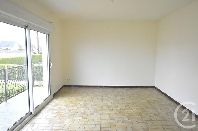 Maison &agrave; louer - 3 pi&egrave;ces - 74,53 m2 - Evron - 53 - PAYS-DE-LOIRE