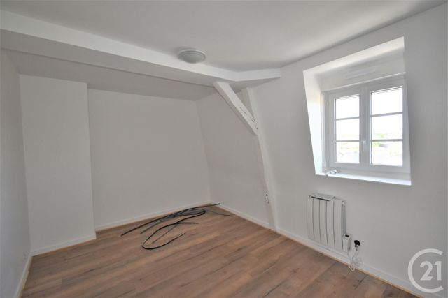Appartement F2 &agrave; louer - 2 pi&egrave;ces - 39,50 m2 - St Berthevin - 53 - PAYS-DE-LOIRE
