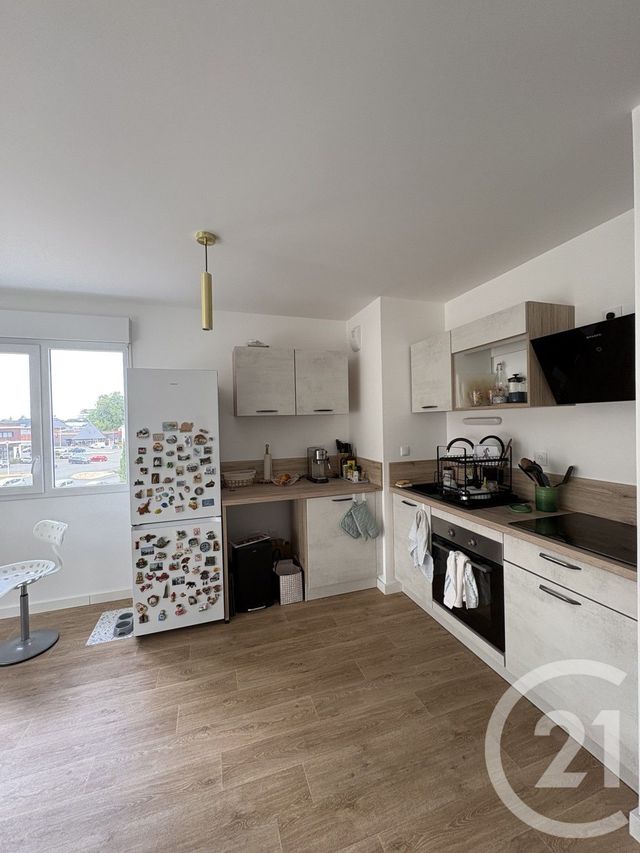 Appartement F3 &agrave; louer - 3 pi&egrave;ces - 62,64 m2 - Laval - 53 - PAYS-DE-LOIRE