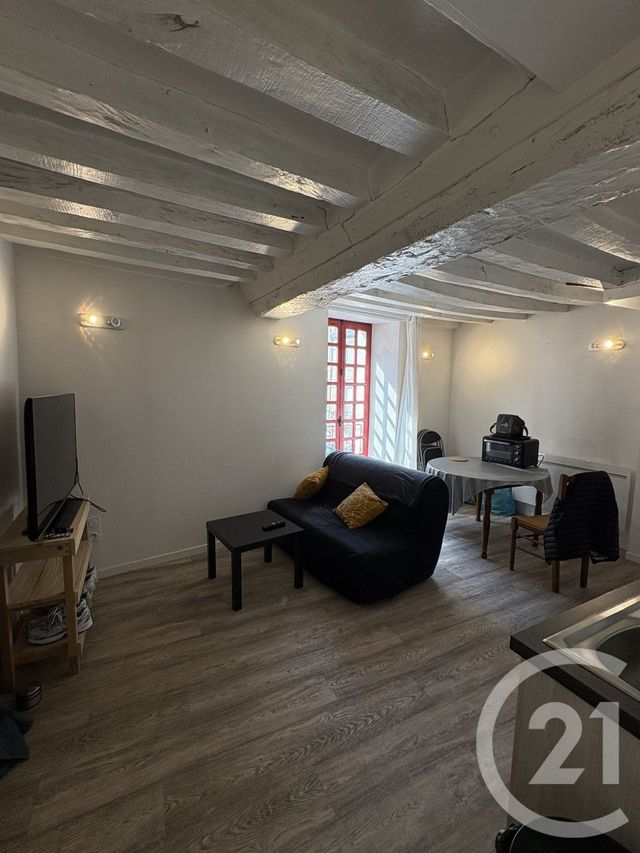 Appartement T2 &agrave; louer - 2 pi&egrave;ces - 37,96 m2 - Laval - 53 - PAYS-DE-LOIRE