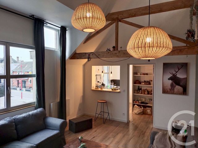 Appartement T3 &agrave; louer - 3 pi&egrave;ces - 62,14 m2 - Cosse Le Vivien - 53 - PAYS-DE-LOIRE