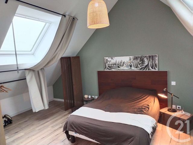 Appartement T3 &agrave; louer - 3 pi&egrave;ces - 62,14 m2 - Cosse Le Vivien - 53 - PAYS-DE-LOIRE