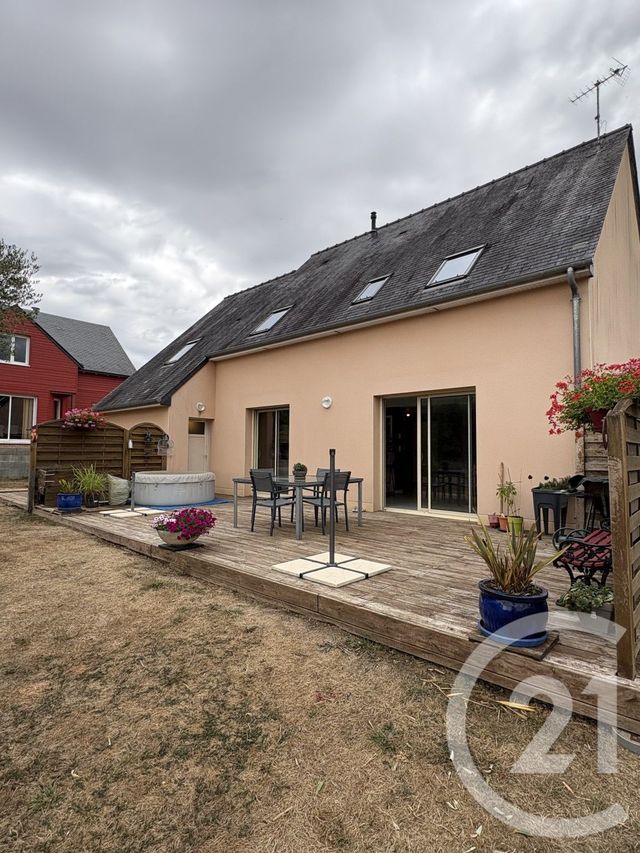 Maison &agrave; louer - 5 pi&egrave;ces - 120,36 m2 - Chateau Gontier - 53 - PAYS-DE-LOIRE