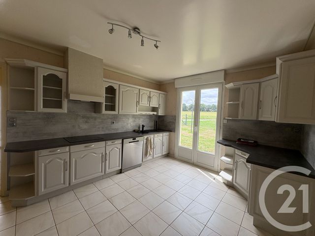 Maison &agrave; louer - 4 pi&egrave;ces - 102 m2 - Loiron Ruille - 53 - PAYS-DE-LOIRE