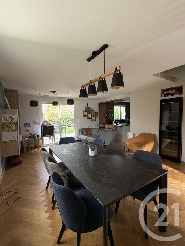 Maison &agrave; louer - 5 pi&egrave;ces - 102,87 m2 - Laval - 53 - PAYS-DE-LOIRE