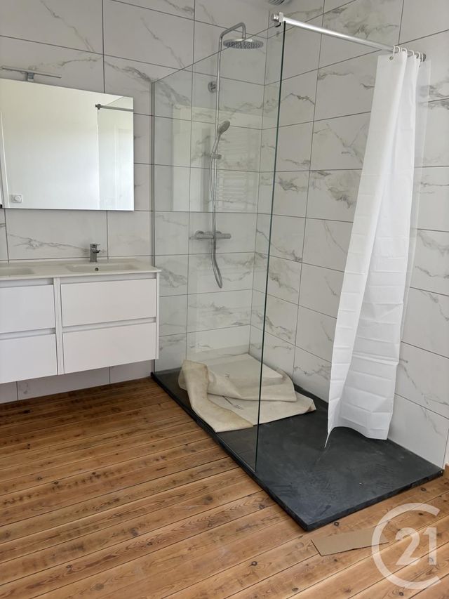 Maison &agrave; louer - 6 pi&egrave;ces - 129,81 m2 - Maisoncelles Du Maine - 53 - PAYS-DE-LOIRE