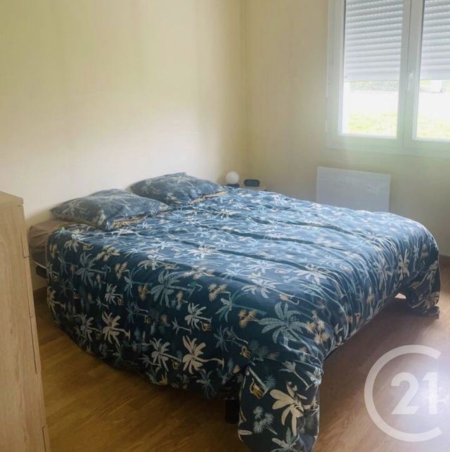 Maison &agrave; louer - 4 pi&egrave;ces - 88 m2 - St Cyr Le Gravelais - 53 - PAYS-DE-LOIRE
