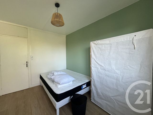 Appartement Chambre &agrave; louer - 4 pi&egrave;ces - 63,97 m2 - Laval - 53 - PAYS-DE-LOIRE