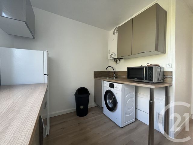 Appartement Chambre &agrave; louer - 4 pi&egrave;ces - 65,01 m2 - Laval - 53 - PAYS-DE-LOIRE