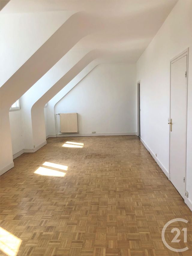 Appartement F4 à vendre - 3 pièces - 65,22 m2 - Versailles - 78 - ILE-DE-FRANCE