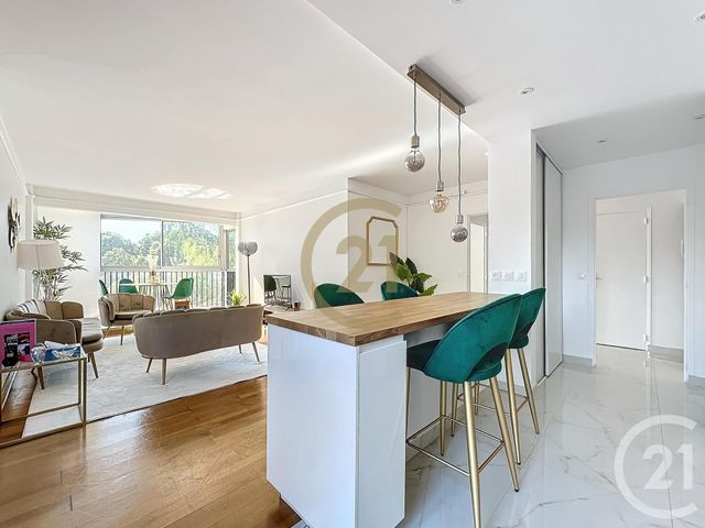 Appartement F4 à vendre - 4 pièces - 83,92 m2 - Le Chesnay - 78 - ILE-DE-FRANCE