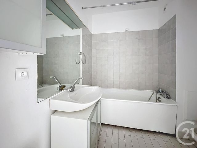 Appartement F1 à vendre - 1 pièce - 30,01 m2 - Le Chesnay - 78 - ILE-DE-FRANCE