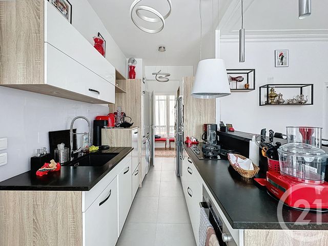 Appartement F5 à vendre - 5 pièces - 124,77 m2 - Versailles - 78 - ILE-DE-FRANCE