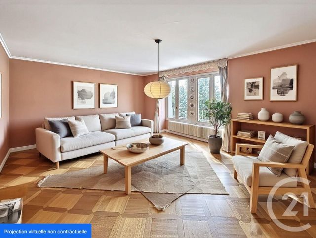 Prix immobilier VERSAILLES - Photo d’un appartement vendu