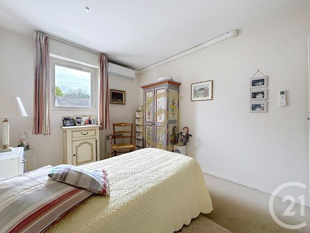 Appartement à vendre - 2 pièces - 44,83 m2 - Le Chesnay - 78 - ILE-DE-FRANCE