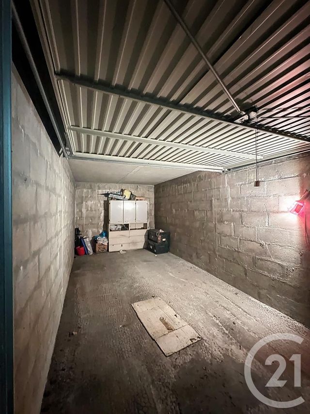 parking - VERSAILLES - 78