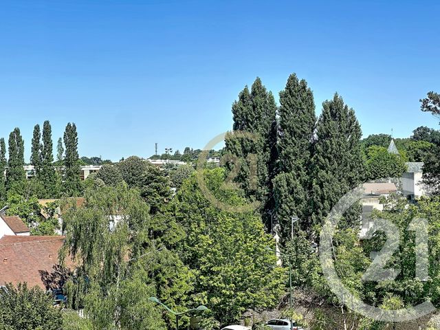 Appartement F3 &agrave; vendre - 3 pi&egrave;ces - 77,46 m2 - Le Chesnay - 78 - ILE-DE-FRANCE