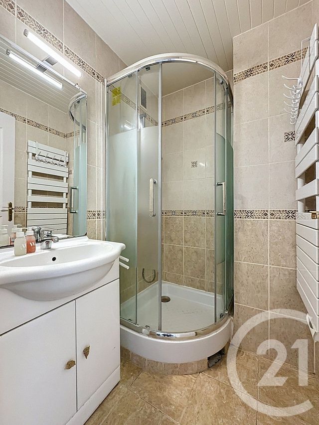 Appartement F5 &agrave; vendre - 5 pi&egrave;ces - 94,92 m2 - Versailles - 78 - ILE-DE-FRANCE