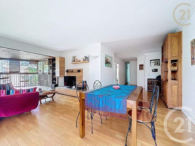 Appartement T4 &agrave; vendre - 5 pi&egrave;ces - 111,17 m2 - Le Chesnay - 78 - ILE-DE-FRANCE