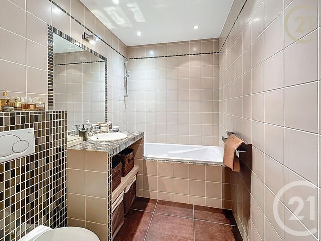 Appartement T4 &agrave; vendre - 5 pi&egrave;ces - 111,17 m2 - Le Chesnay - 78 - ILE-DE-FRANCE